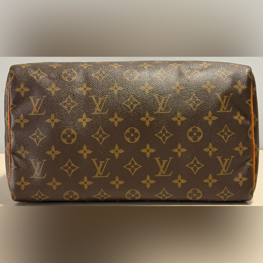 Louis Vuitton Vintage Speedy 30 Monogram Canvas - Picture 8 of 16